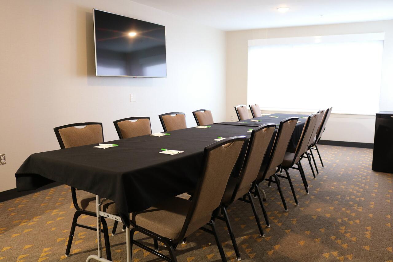 Holiday Inn Jonesboro