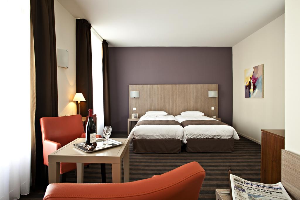 Bristol Hotel