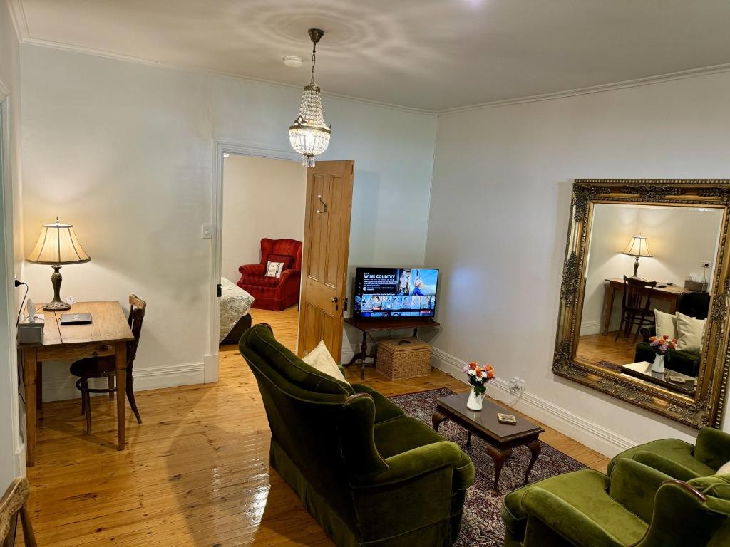 Jacobs Creek Retreat