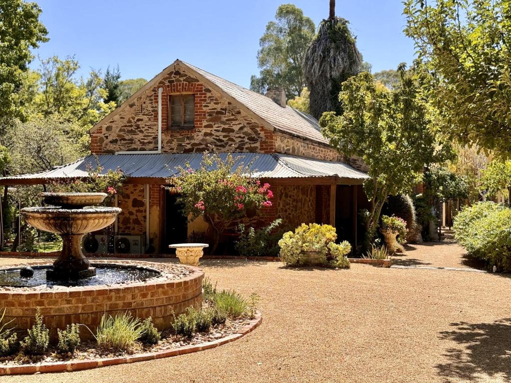 Jacobs Creek Retreat