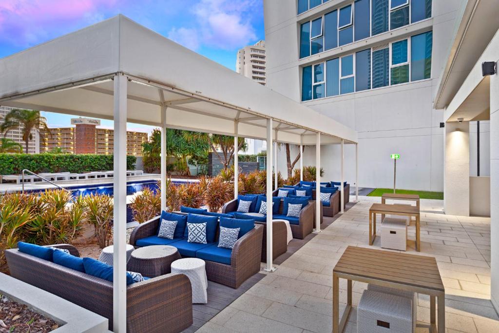 H Residence Apartments- Holiday Paradise