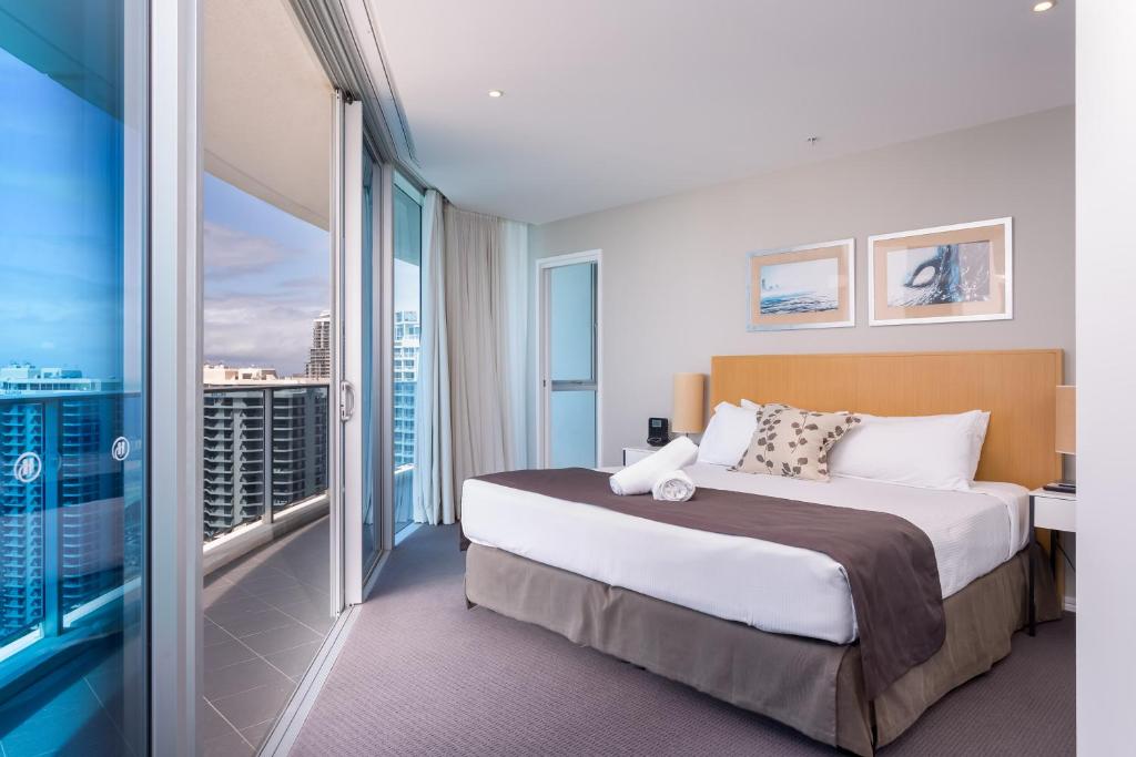 H Residence Apartments- Holiday Paradise