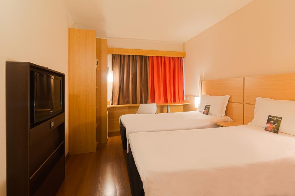 ibis Porto Alegre Moinhos de Vento