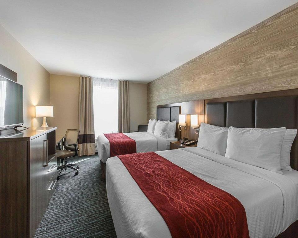 Comfort Inn And Suites Calgary Airport North