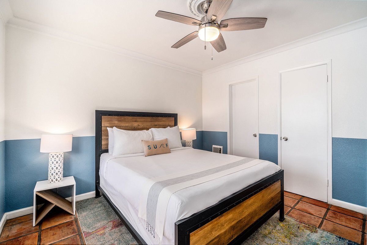 Sand Castle Inn And Suites