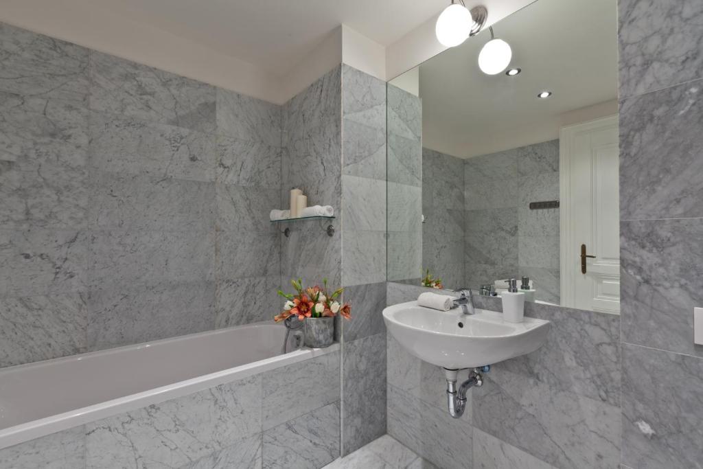 Royal Prague City Apartments
