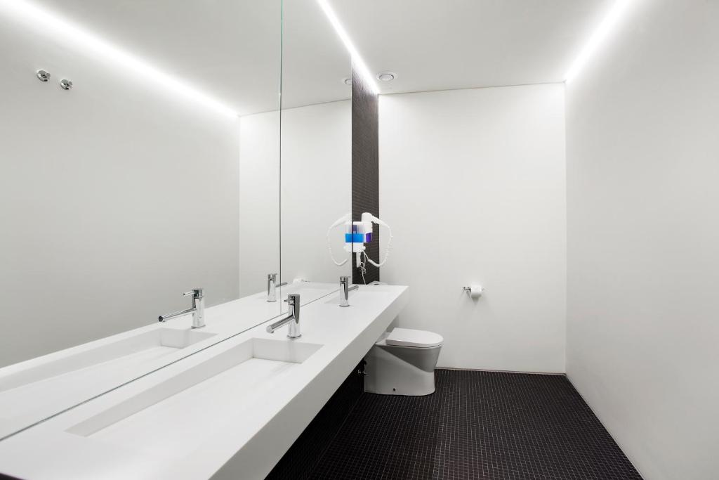 Lisbon Serviced Apartments - Ascensor Da Bica