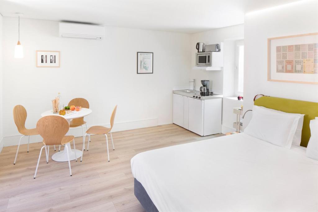 Lisbon Serviced Apartments - Ascensor Da Bica