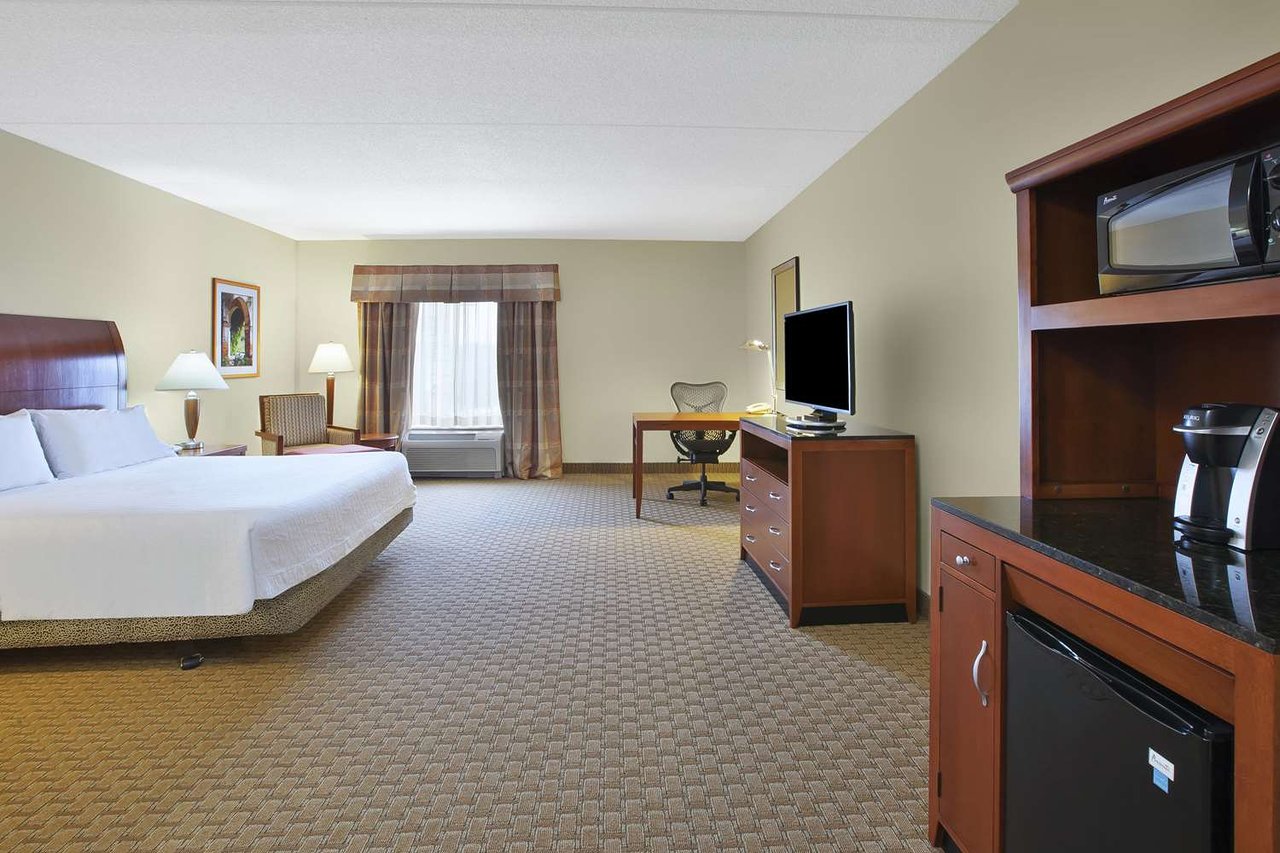 Hilton Garden Inn Clarksburg