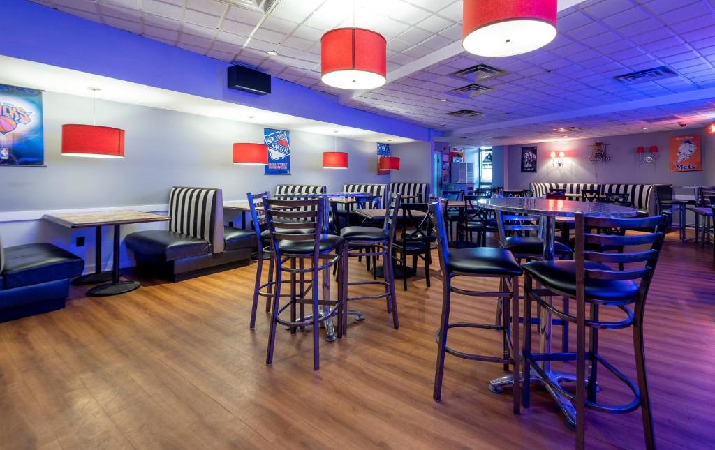 Holiday Inn Carteret Rahway