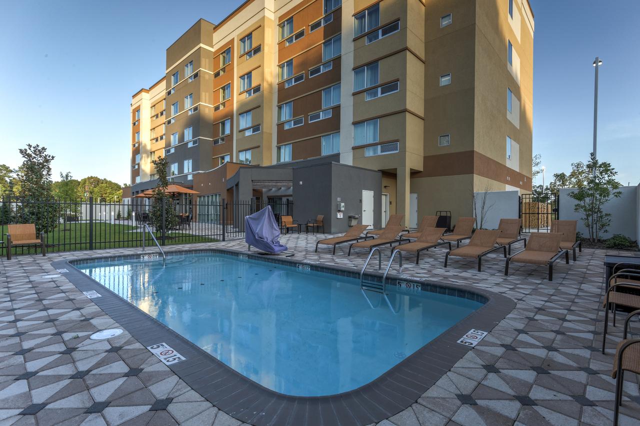 Courtyard Hammond