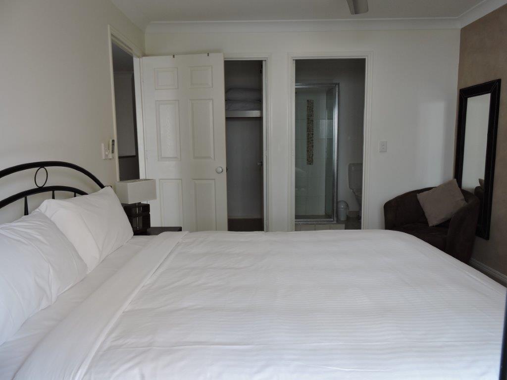 Koola Beach Apartments