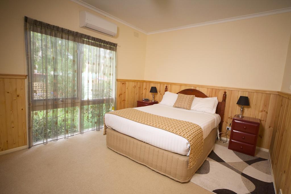 Sanctuary House Healesville Motel
