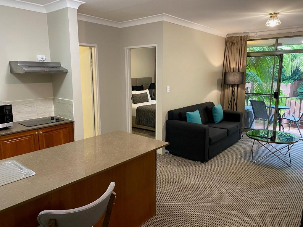 Belmore All-Suite Hotel