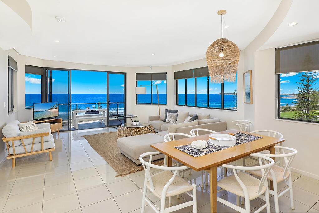 Meridian Alex Beach Apartments