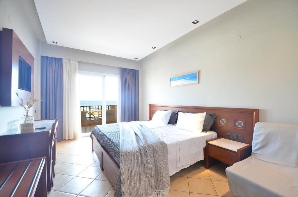 Evilion Sea & Sun Hotel