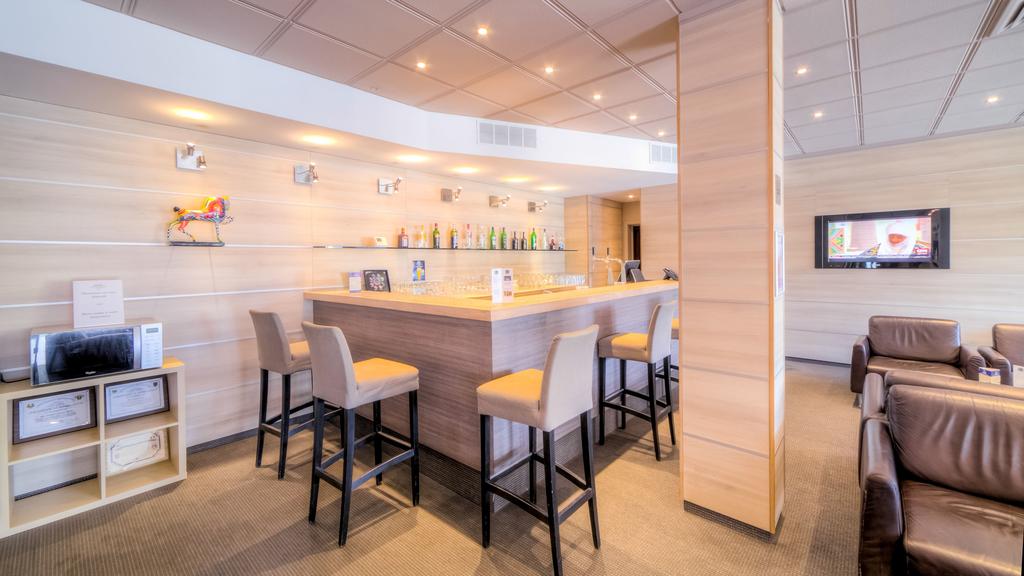Hotel & Aparthotel Casteau Resort Mons