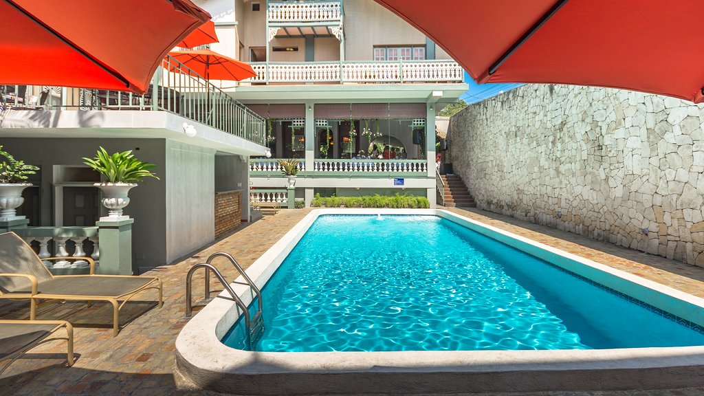 Kinam Hotel