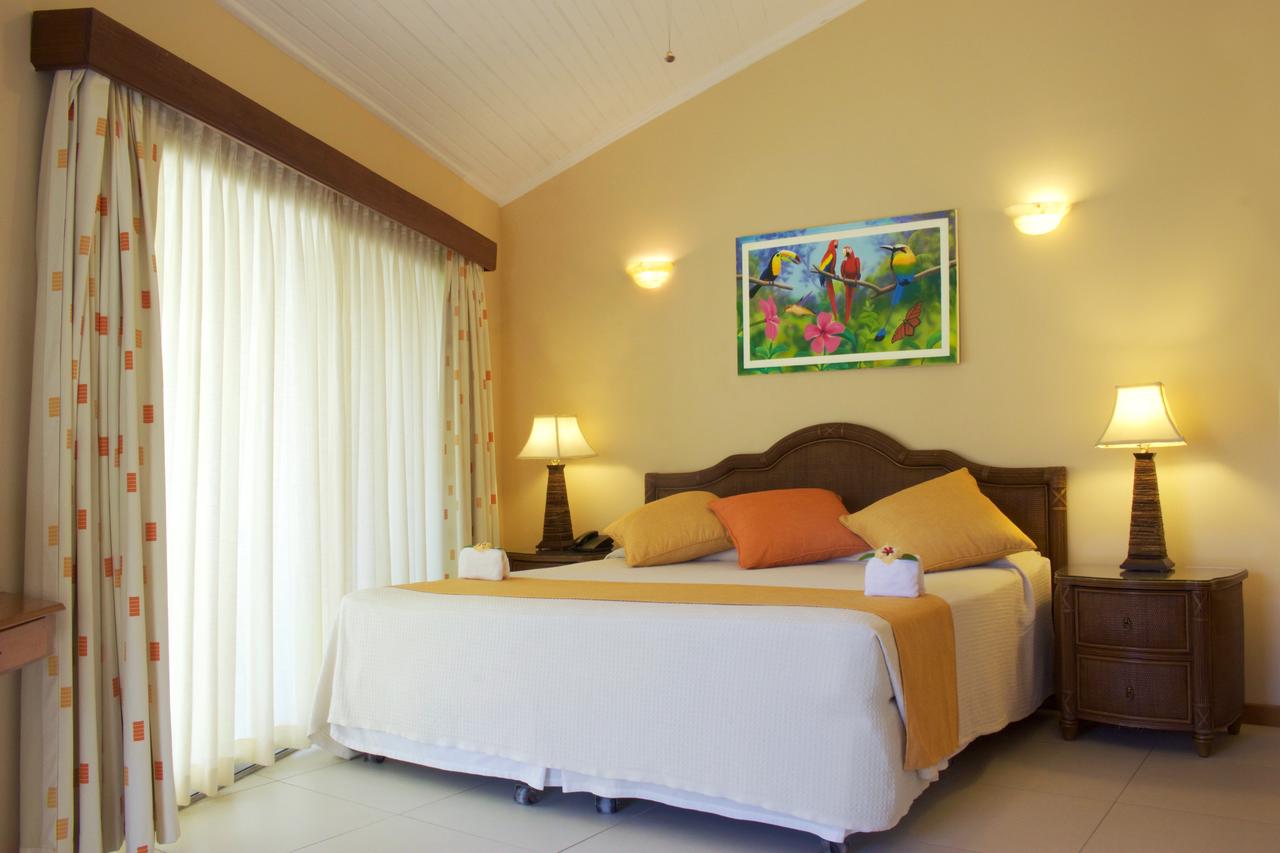 Paradise Beach Hotel