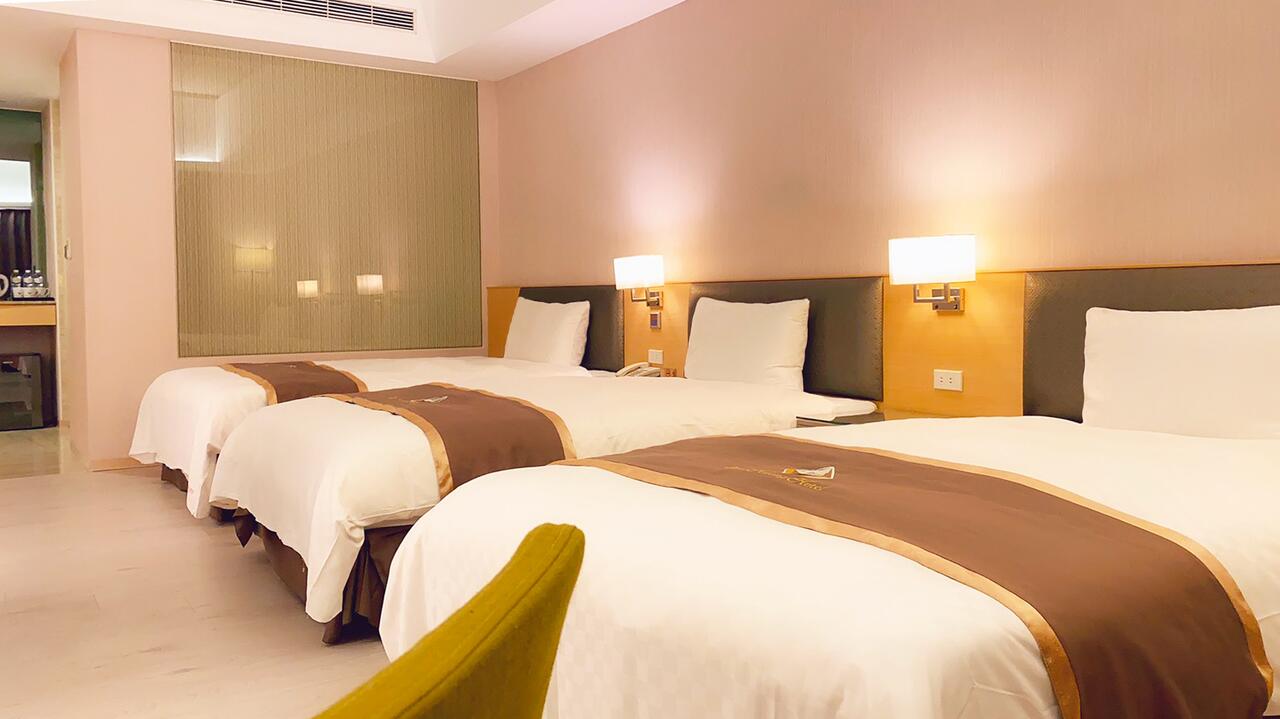 Tsun Huang Hotel
