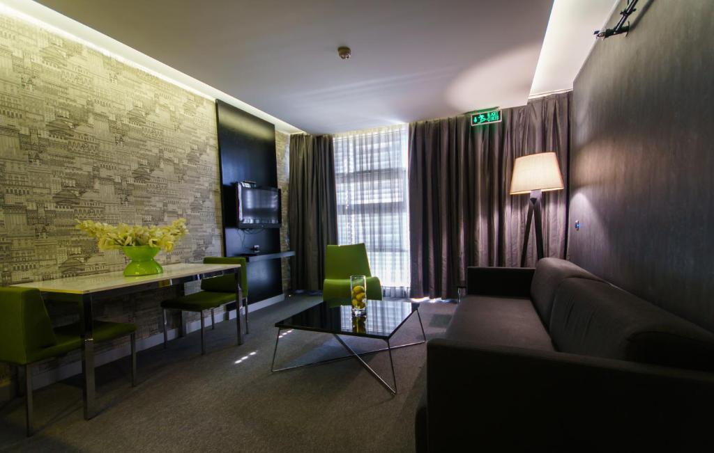 Vernazza Suites Hotel (Formerly Home Stay Home Mecidiyekoy)