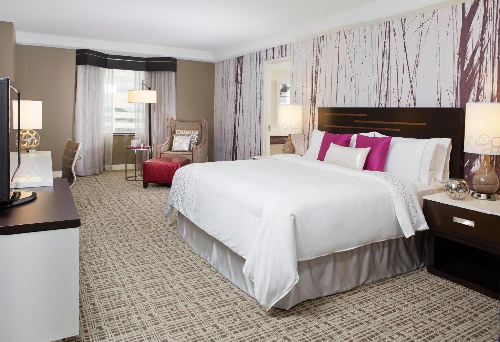 Renaissance Atlanta Waverly Hotel & Convention Center