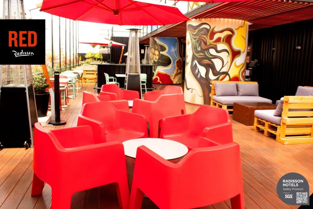Radisson RED Miraflores