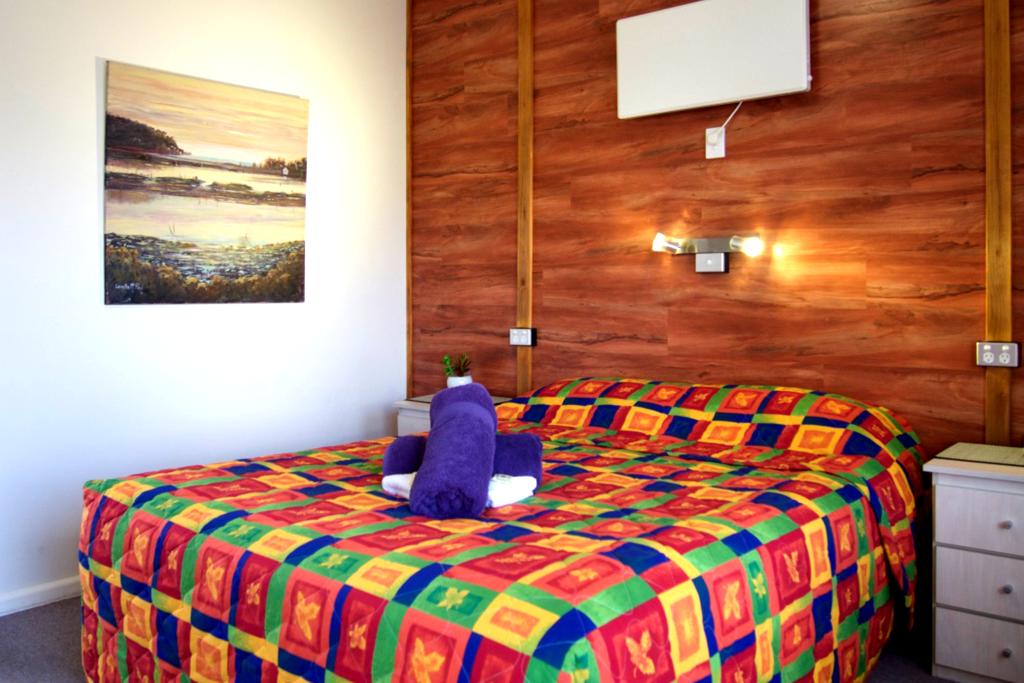 Norfolk Pine Motel