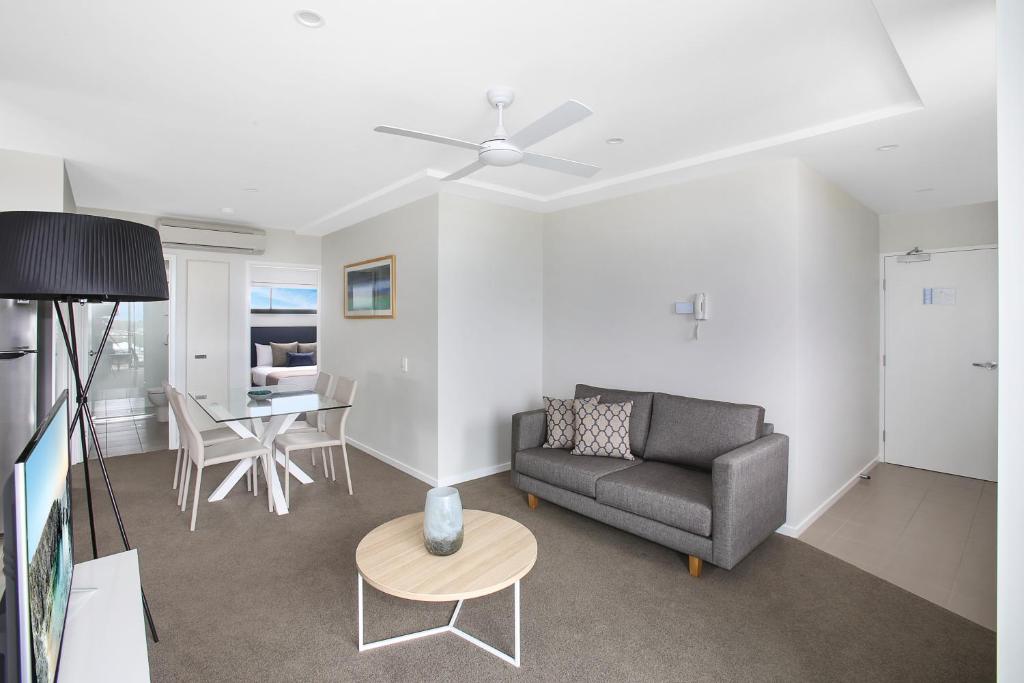 Sea Breeze Mooloolaba