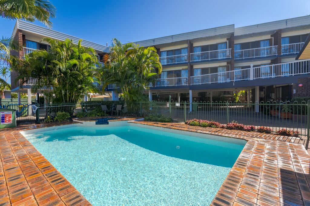 Red Star Hotel Palm Beach