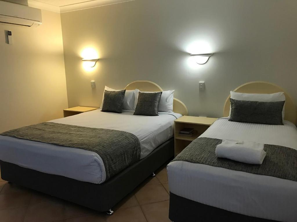 Rocky Gardens Motor Inn