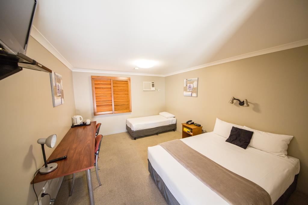 Cosmopolitan Motel & Serviced Apartments