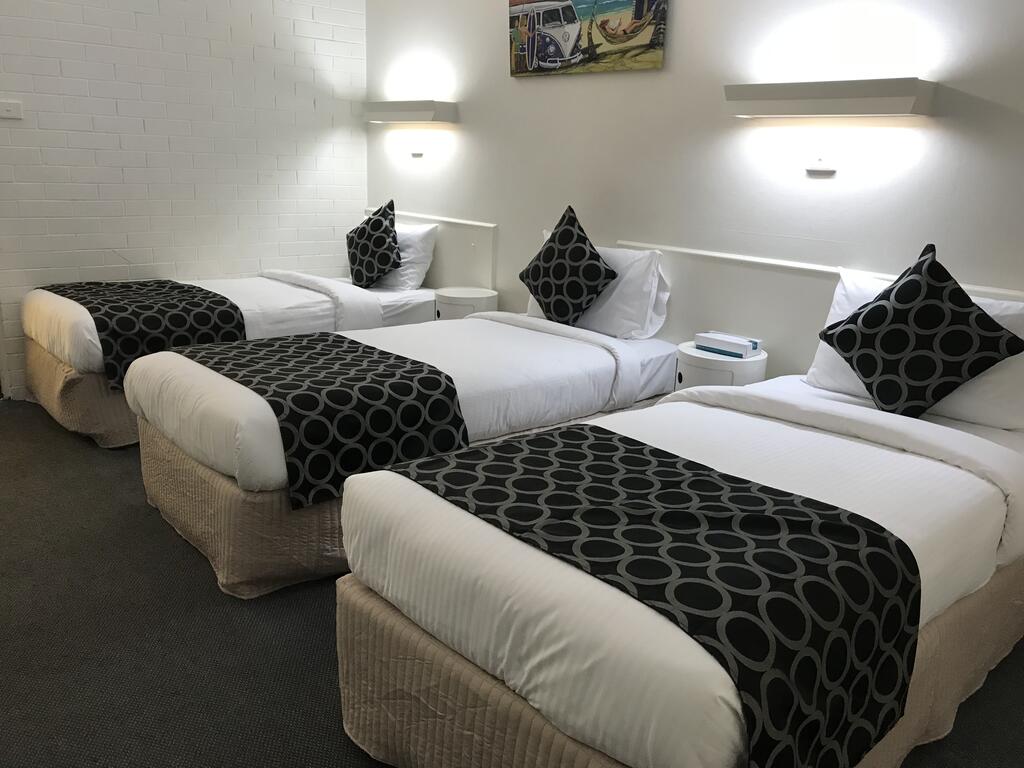 Shearwater Motel