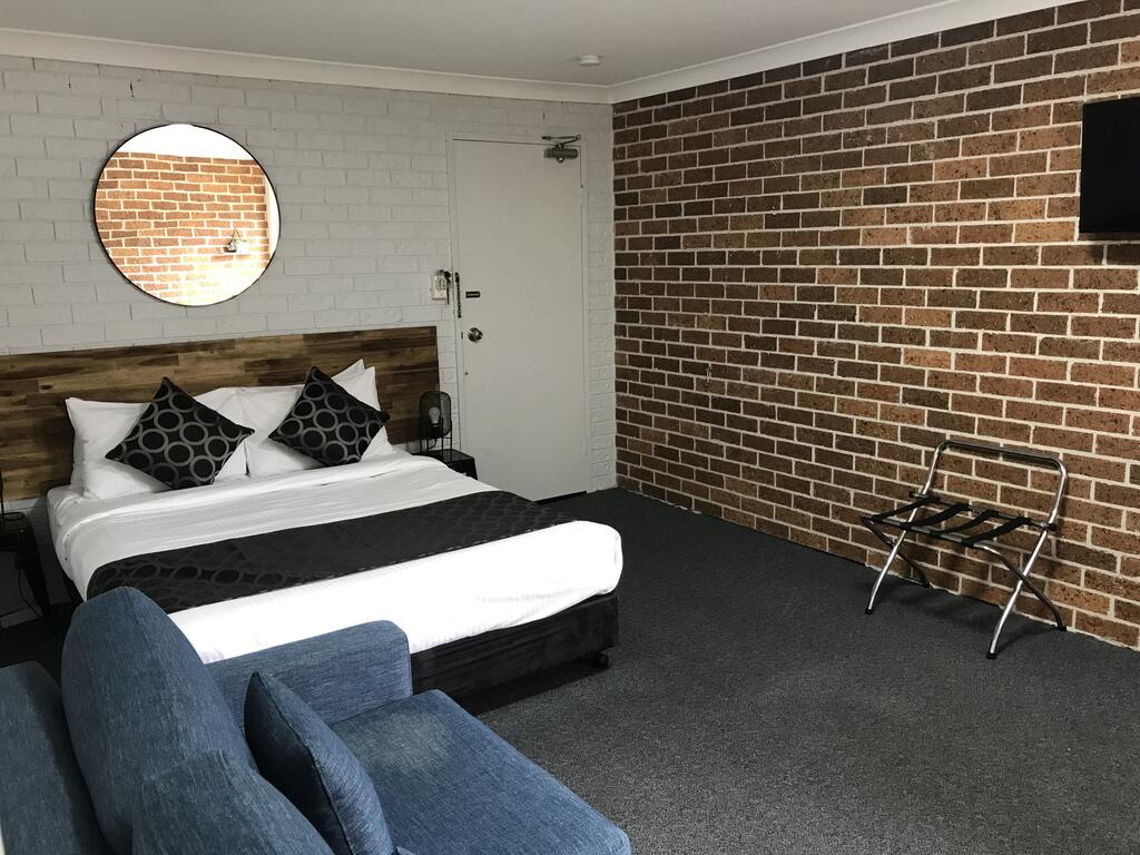 Shearwater Motel