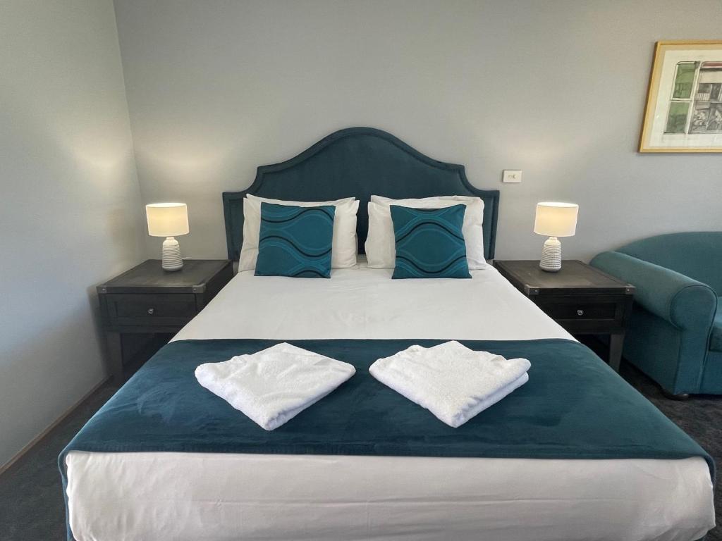 Town & Country Motor Inn Forbes