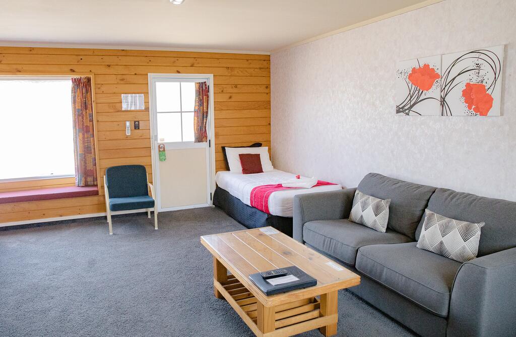 Tudor Park Motel