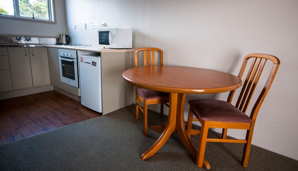 Charles Court Motel