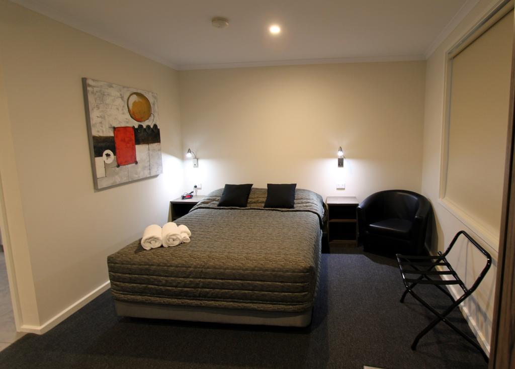 Ryley Motor Inn