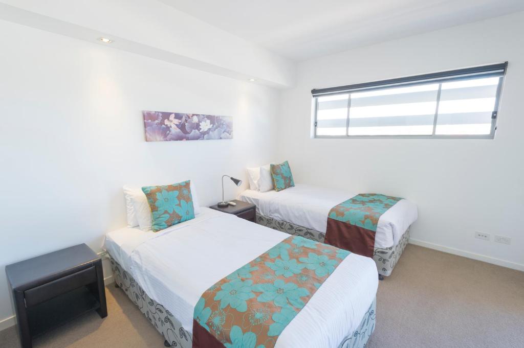 Eastwood Apartments