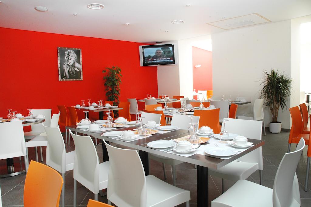 Hotel Azurea