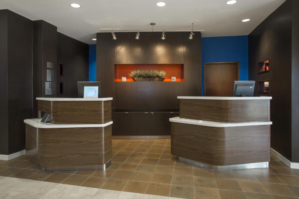 Courtyard by Marriott Austin Airport