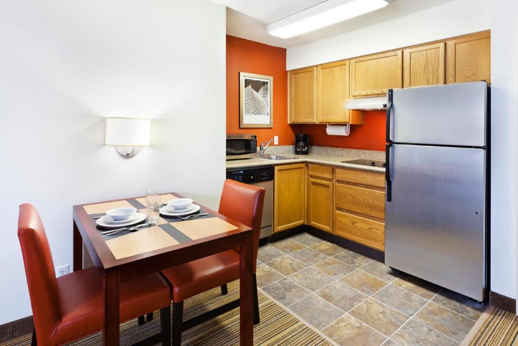 Residence Inn By Marriott Austin South