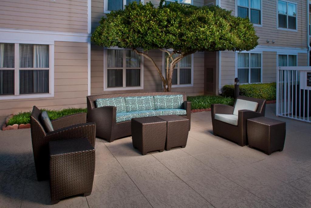 Residence by Marriott Baton Rouge Siegen Lane