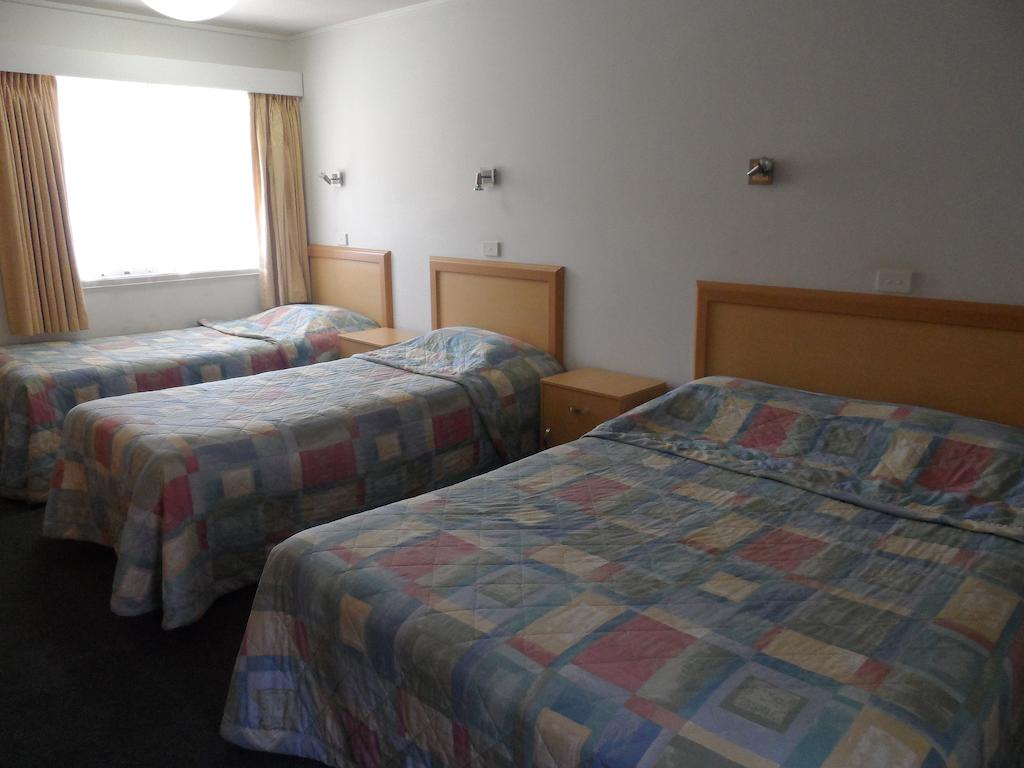 Eastern Sands Motel