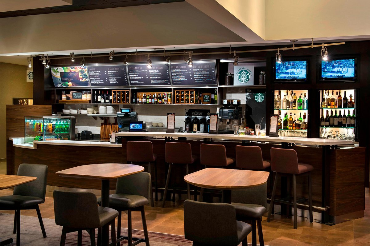 Courtyard by Marriott Chicago Naperville