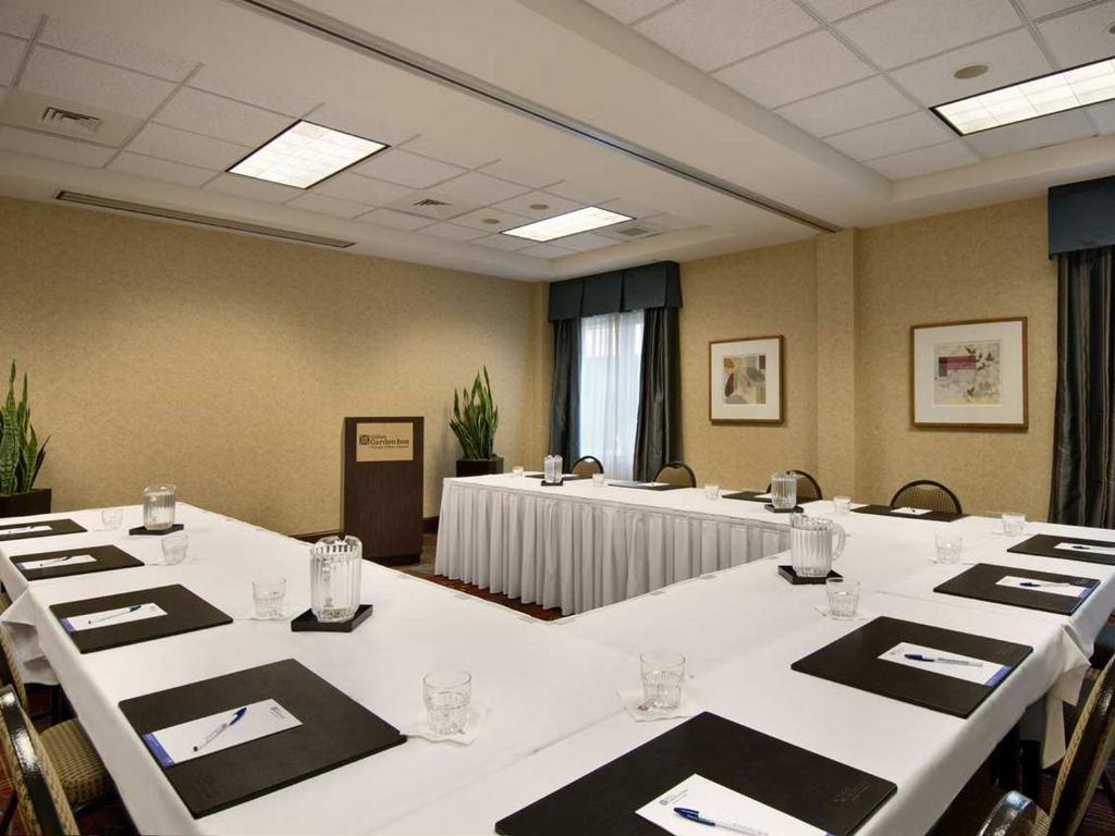Hilton Garden Inn Chicago/O'Hare Airport