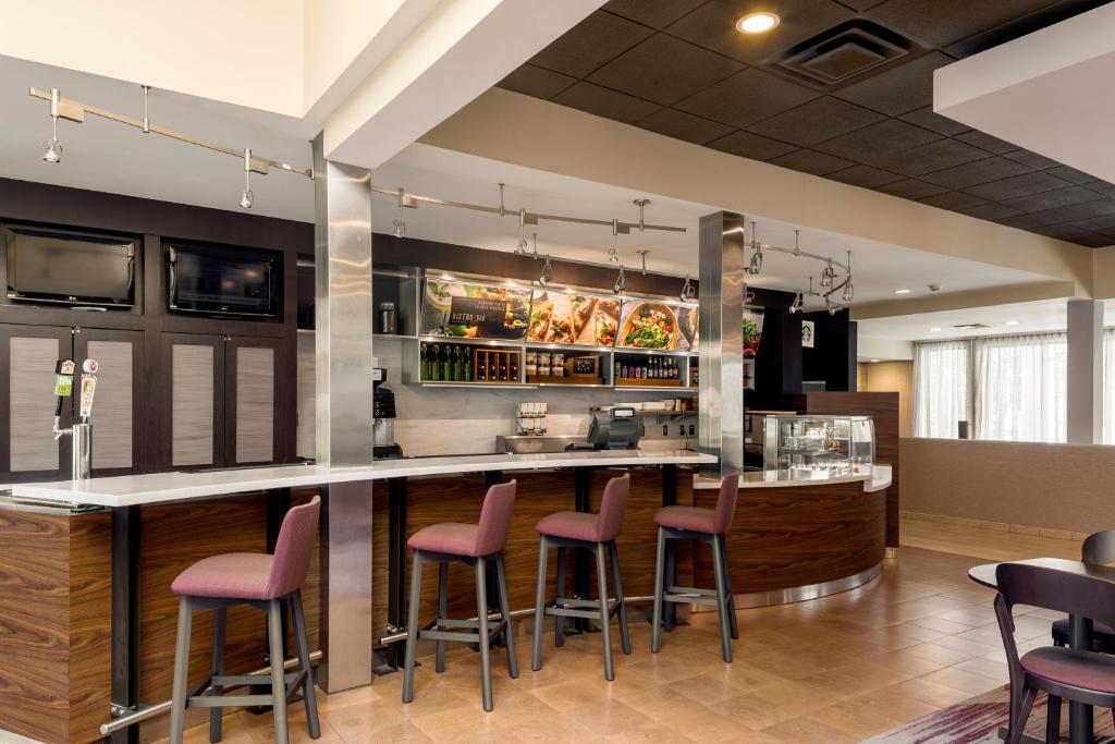Courtyard by Marriott Cincinnati Blue Ash