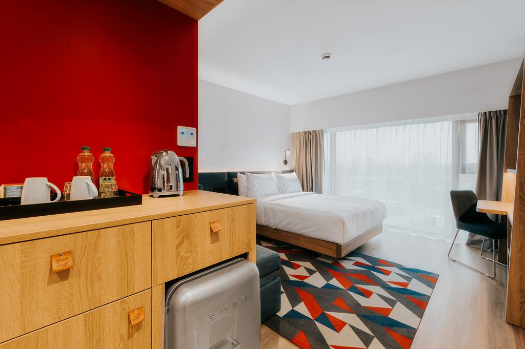Hampton by Hilton Warsaw Reduta