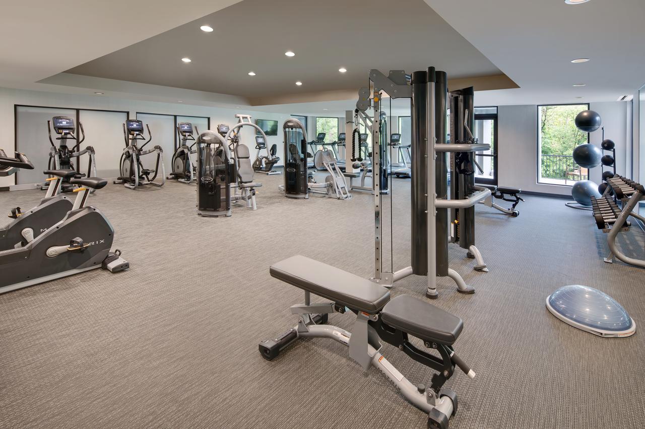 Courtyard by Marriott Grand Rapids Airport