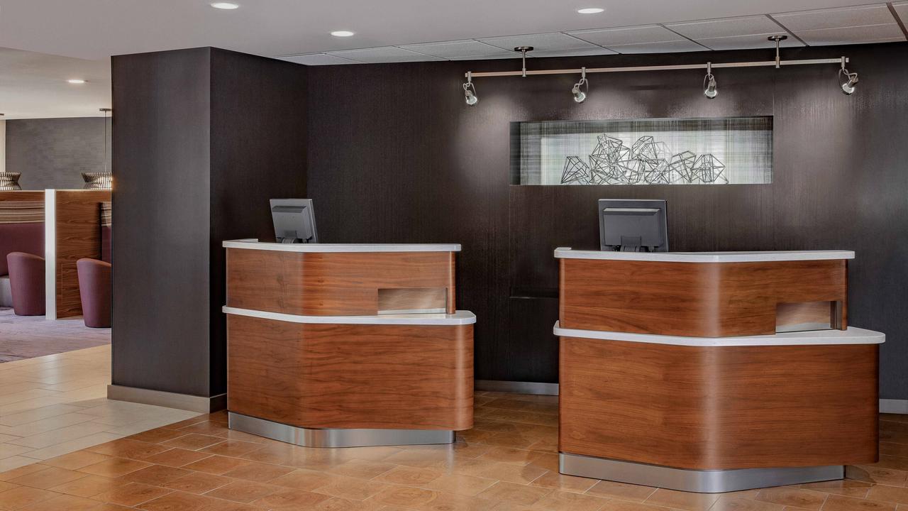 Courtyard by Marriott Greensboro